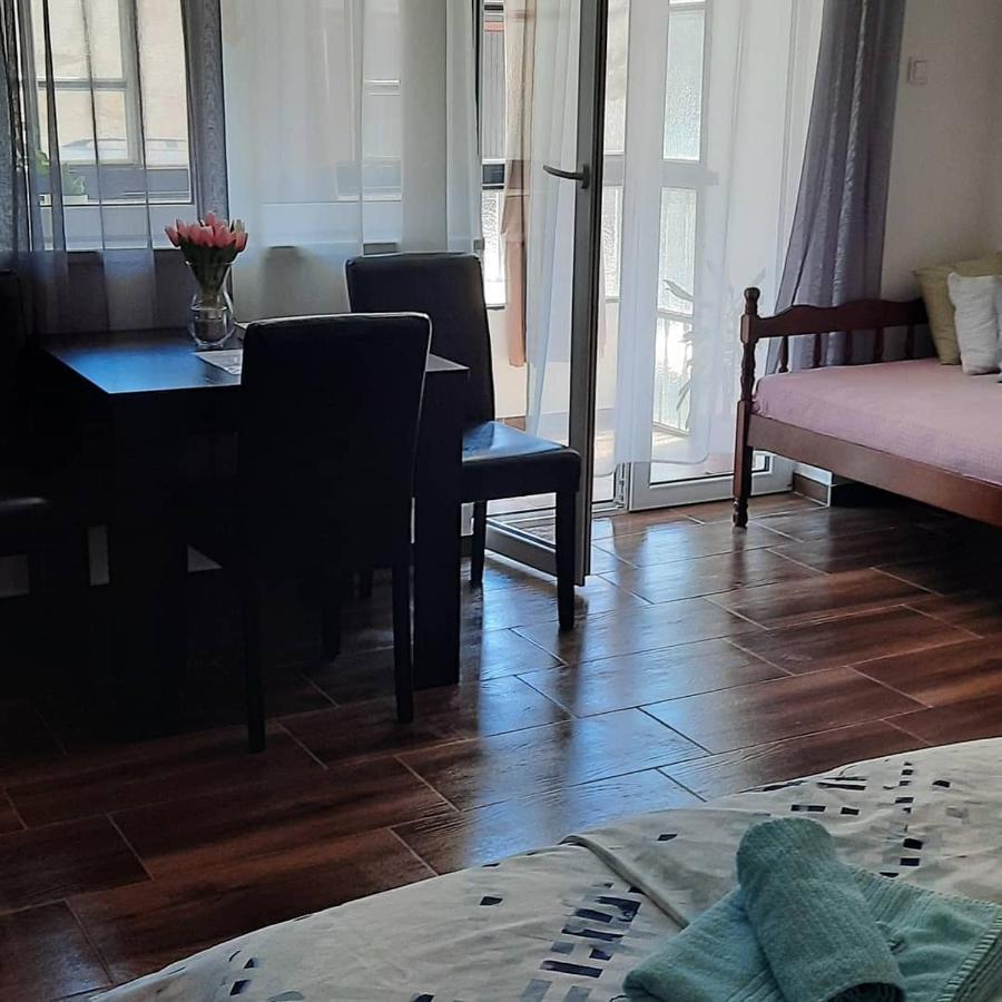 Ferienwohnung Stan Na Dan Dunja 2 Vrsac Exterior foto