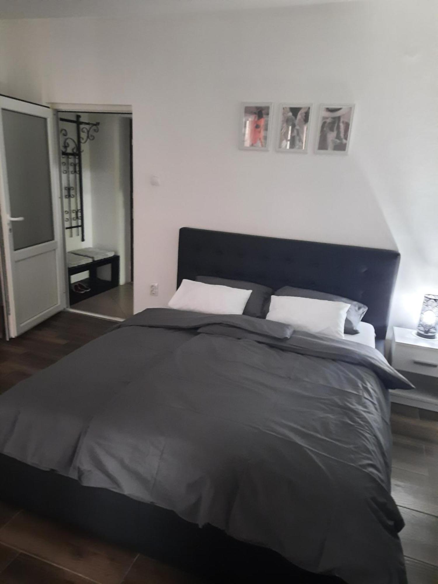 Ferienwohnung Stan Na Dan Dunja 2 Vrsac Exterior foto